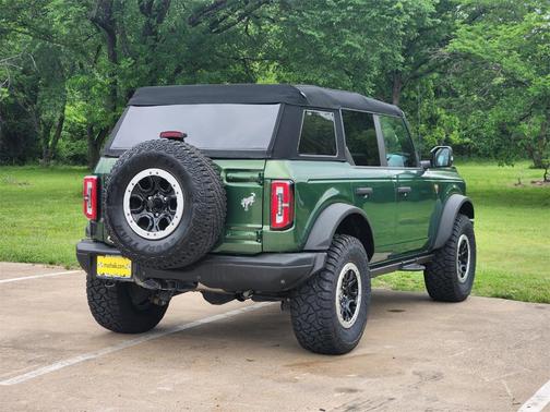 2022 Ford Bronco Badlands