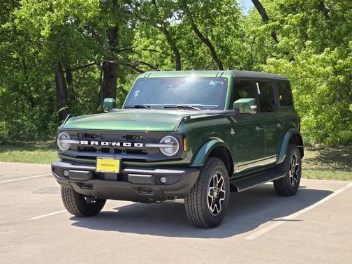 2025 Ford Bronco Outer Banks