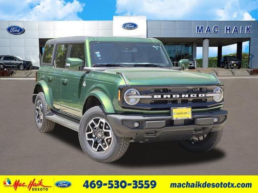 2025 Ford Bronco Outer Banks