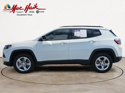 2023 Jeep Compass Latitude