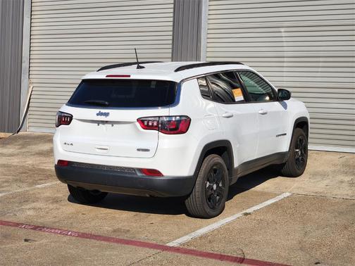 2023 Jeep Compass Latitude