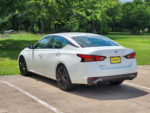 2019 Nissan Altima 2.5 SR