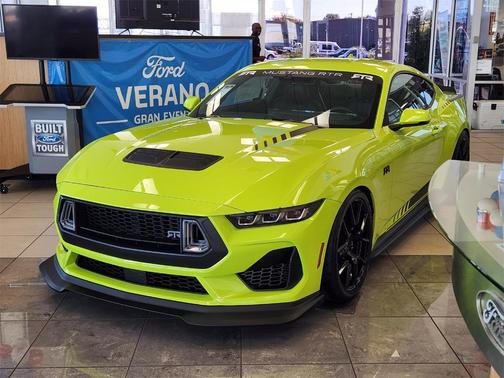 2025 Ford Mustang GT Premium