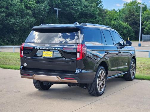 2025 Ford Expedition King Ranch