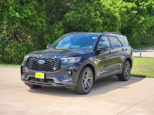 Agate Black Metallic 2026 Ford Explorer ST