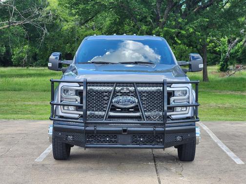 2024 Ford F-350 Lariat Super Duty