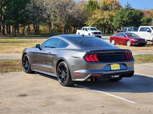 2020 Ford Mustang EcoBoost Premium