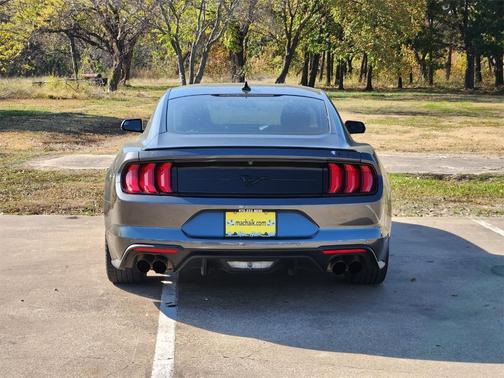 2020 Ford Mustang EcoBoost Premium