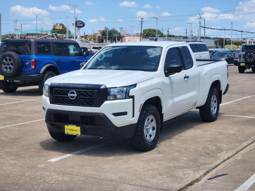 Glacier White 2024 Nissan Frontier S
