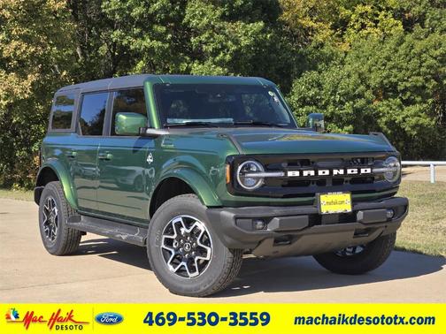 2025 Ford Bronco Outer Banks