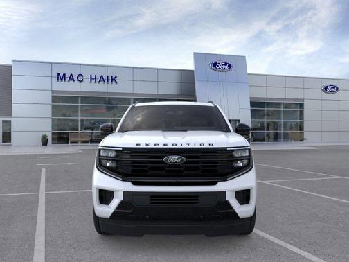 Star White 2026 Ford Expedition Max Platinum