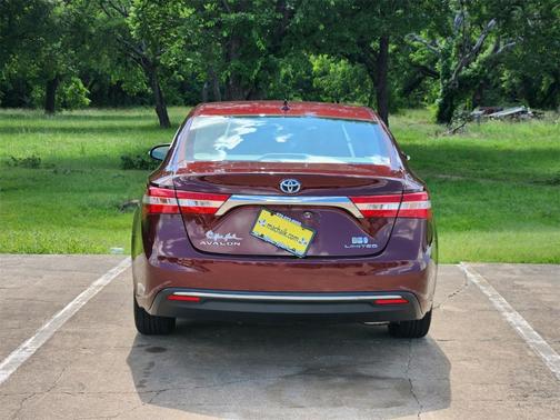 2013 Toyota Avalon Hybrid Limited