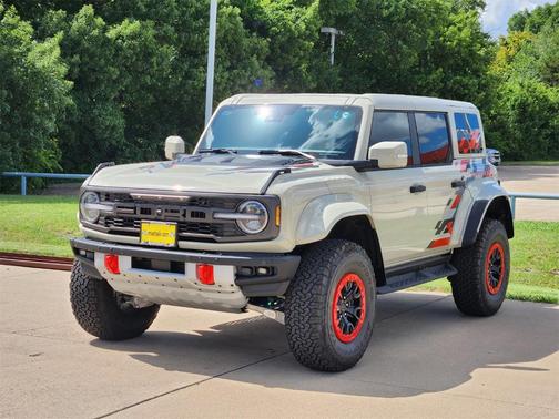 2025 Ford Bronco Raptor