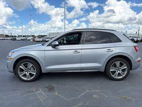 Florett Silver Metallic 2020 Audi Q5 40 Premium Plus