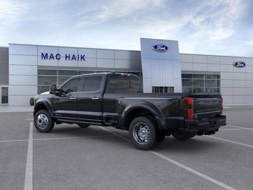 2025 Ford F-450 Platinum