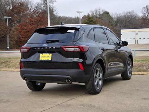 Agate Black Metallic 2026 Ford Escape ST-Line