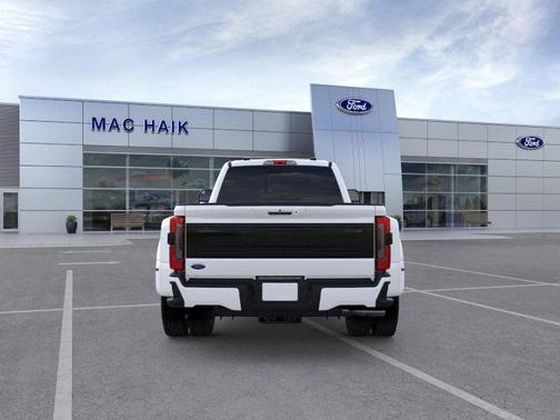 2026 Ford F-450 Platinum