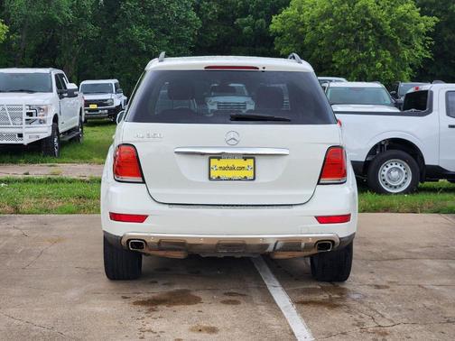 Arctic White 2010 Mercedes-Benz M-Class ML 350