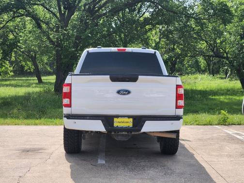 Oxford White 2022 Ford F-150 XL