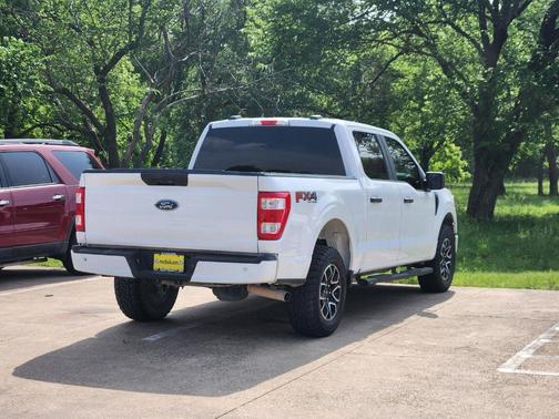 Oxford White 2022 Ford F-150 XL
