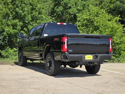 2025 Ford F-250 Platinum