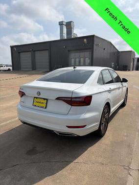 Pure White 2019 Volkswagen Jetta 1.4T SEL Premium