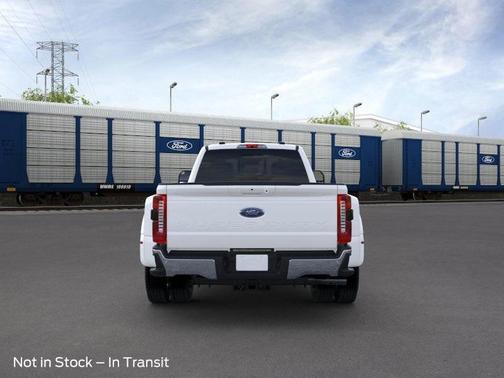 2025 Ford F-450 Lariat