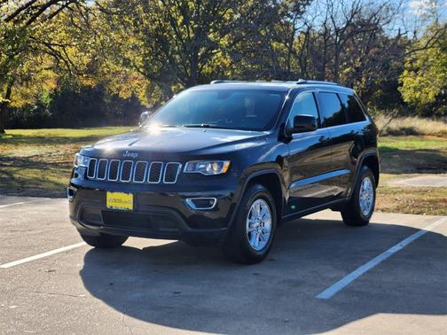 2020 Jeep Grand Cherokee Laredo E