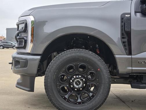 2025 Ford F-250 XLT