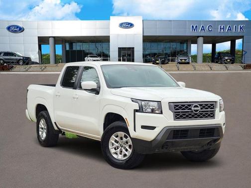 Glacier White 2024 Nissan Frontier SV