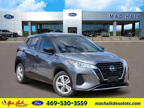 Gun Metallic 2023 Nissan Kicks S