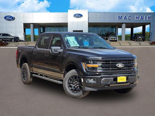 Agate Black Metallic 2026 Ford F-150 XLT
