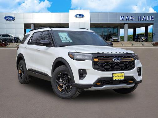 Star White 2026 Ford Explorer Tremor