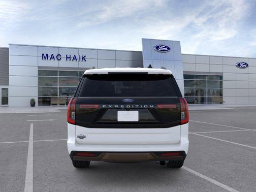 Star White 2026 Ford Expedition King Ranch