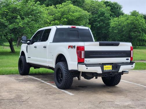 2022 Ford F-250 Platinum