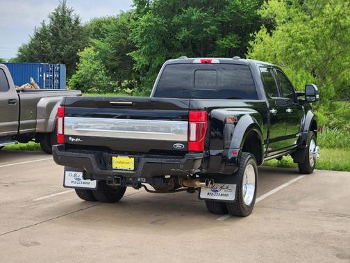 Black Metallic 2022 Ford F-450 Platinum