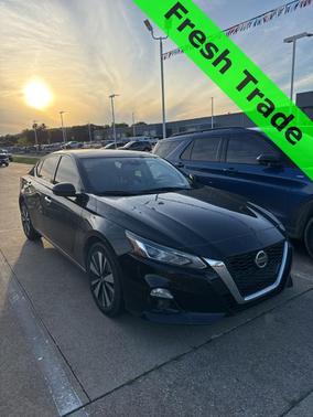 2020 Nissan Altima 2.5 SV