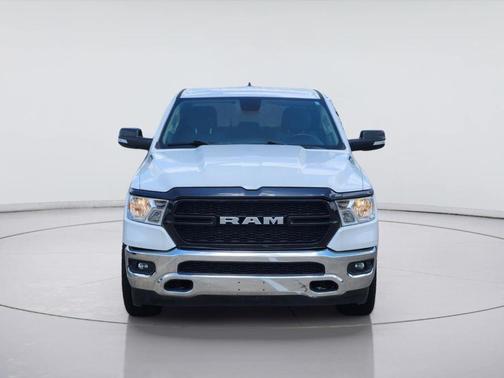 Bright White Clearcoat 2020 RAM 1500 Big Horn