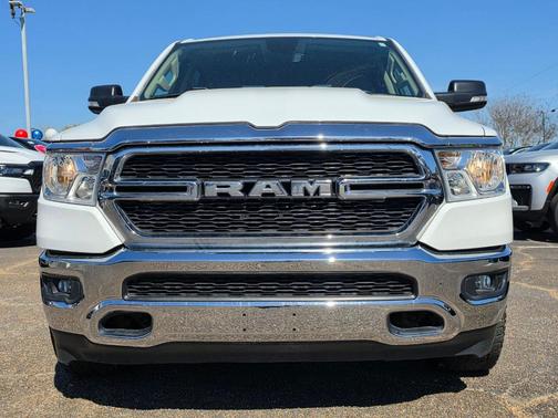 Bright White Clearcoat 2020 RAM 1500 Big Horn