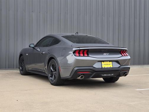 2025 Ford Mustang GT