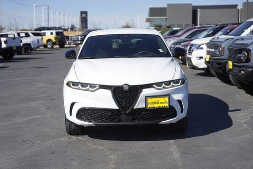 Alfa White 2024 Alfa Romeo Tonale Veloce