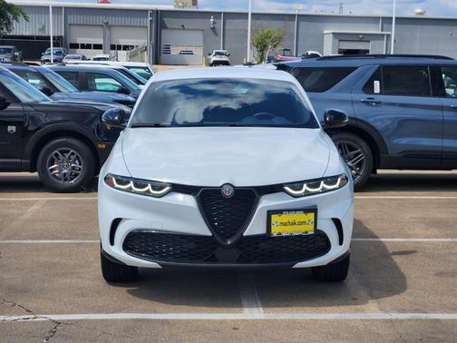 Alfa White 2024 Alfa Romeo Tonale Veloce