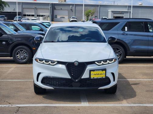 Alfa White 2024 Alfa Romeo Tonale Veloce
