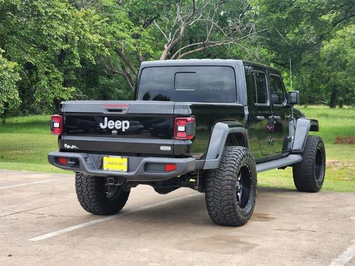 2020 Jeep Gladiator Overland