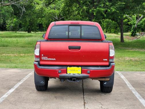 2013 Toyota Tacoma Base