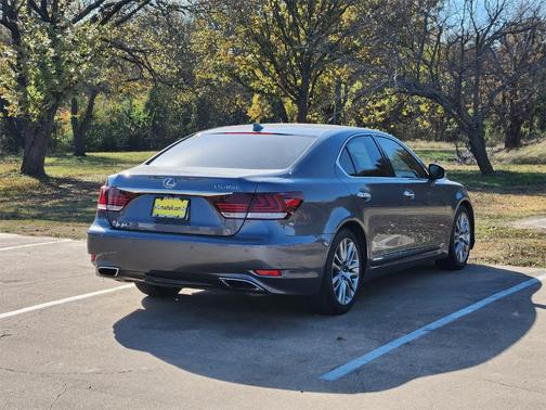 2016 Lexus LS 460 Base