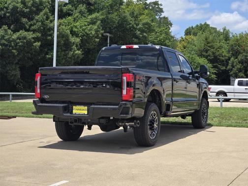 2025 Ford F-250 Platinum
