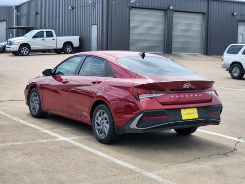 Red 2024 Hyundai ELANTRA SEL
