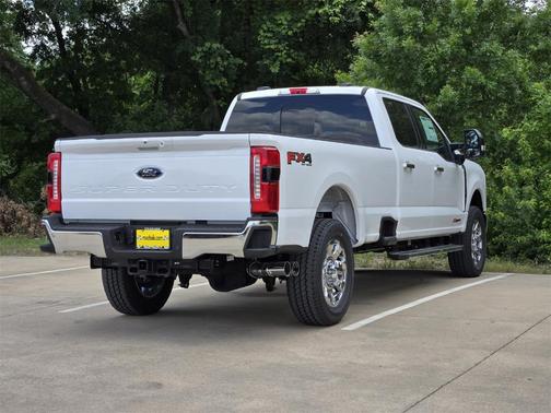 2025 Ford F-350 Lariat Super Duty