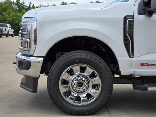 2025 Ford F-350 Lariat Super Duty
